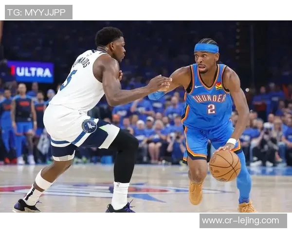 爱德华兹状态低迷半场仅得6分失误频繁表现不佳需调整状态